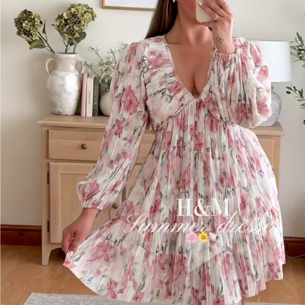 H&M Pink Floral Long Sleeve Dress